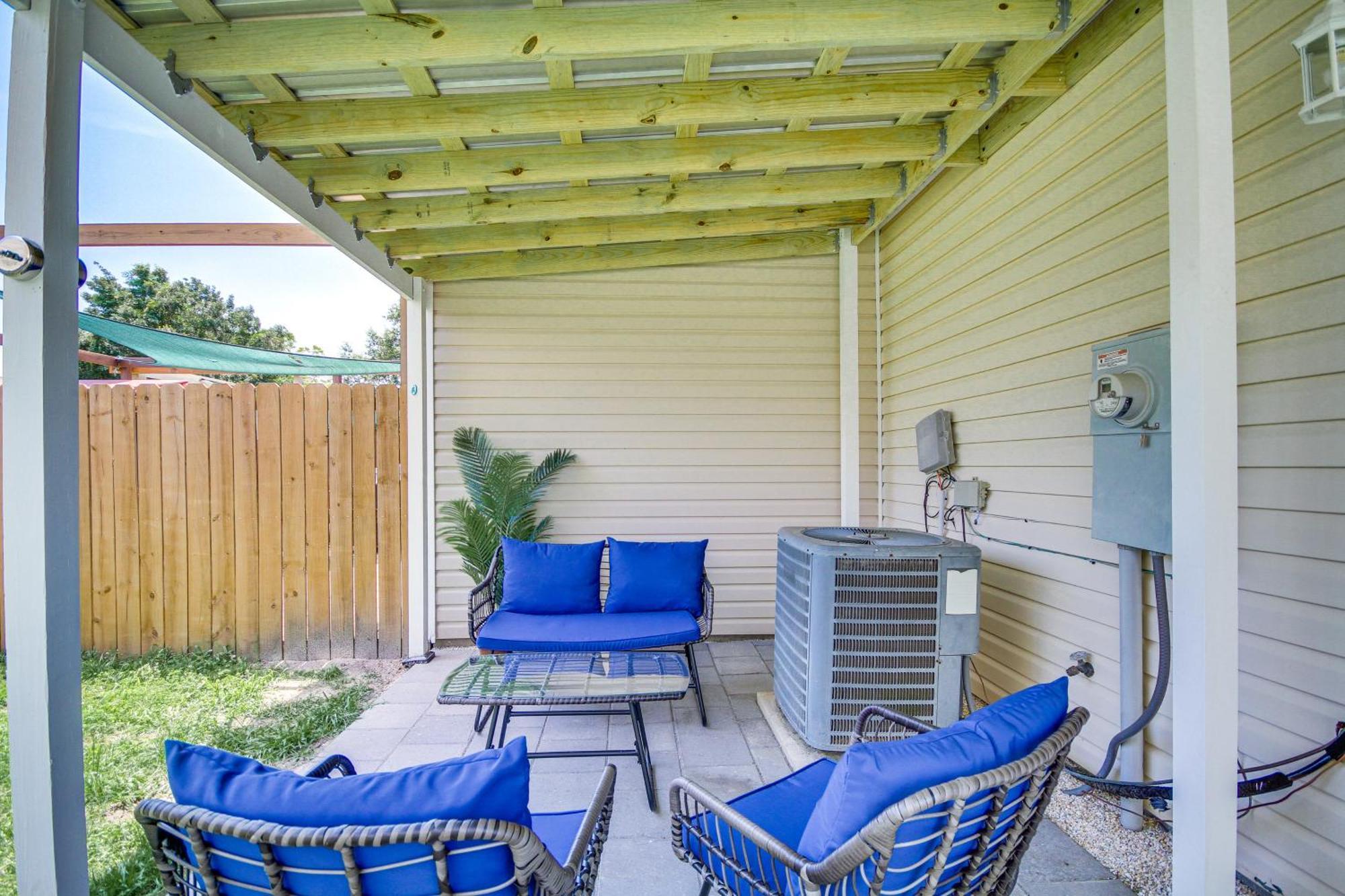 Gulfport Retreat With Pool Access 4 Mi To Aquarium Villa Luaran gambar